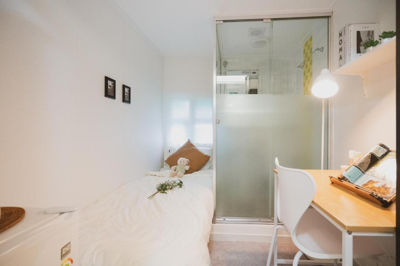Arte Premium Oneroomtel Myeongdong Сеул Екстериор снимка